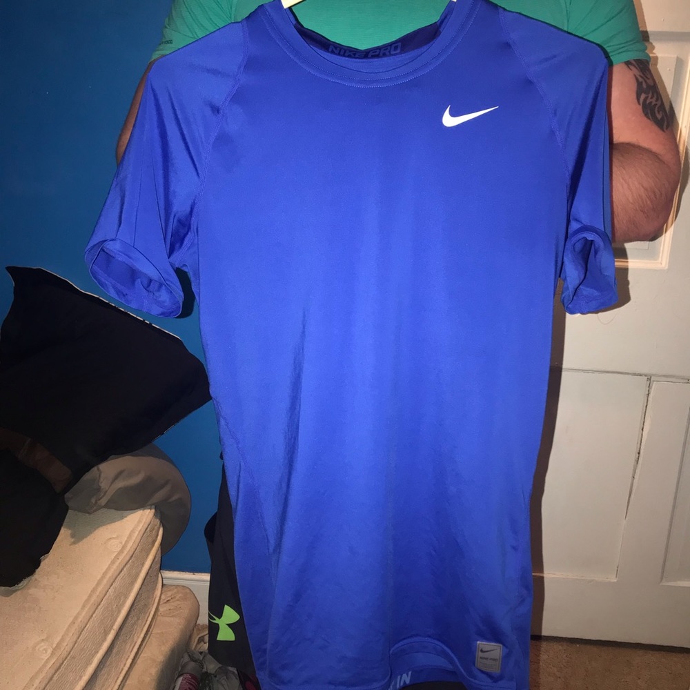 men’s compression NikePro dri-fit shirt